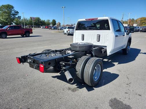 2026 GMC Sierra 3500 Base