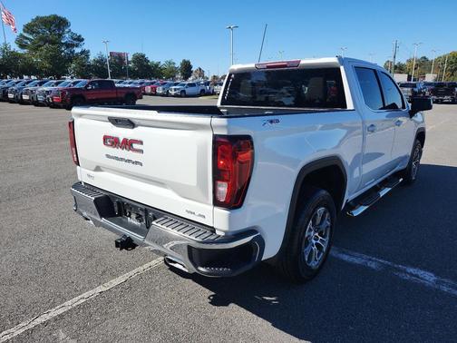 2021 GMC Sierra 1500 SLE