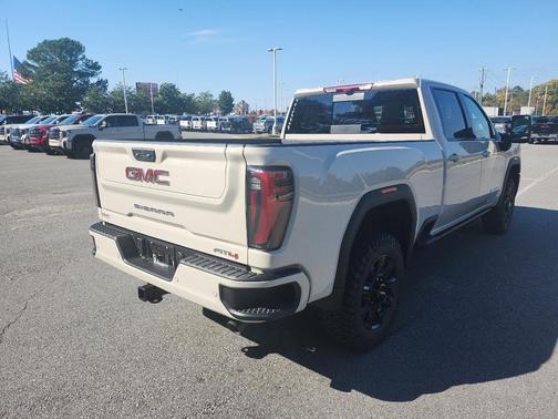 2026 GMC Sierra 2500 AT4