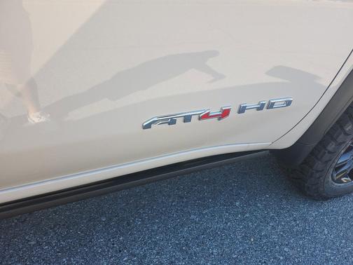 2026 GMC Sierra 2500 AT4