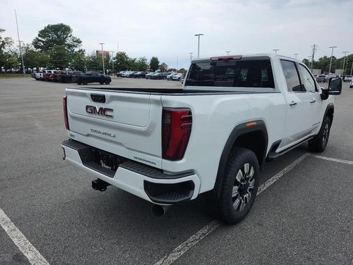 2025 GMC Sierra 2500 Denali