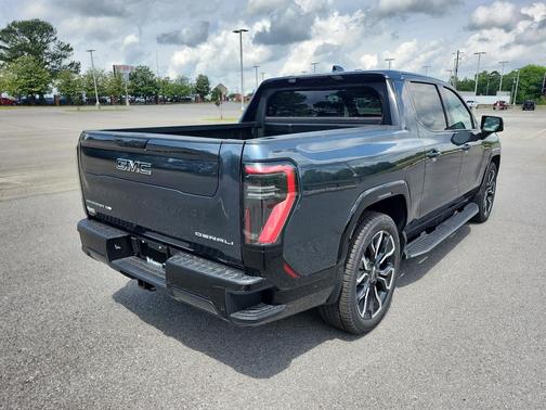 2025 GMC Sierra EV Max Range Denali