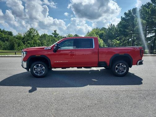 2025 GMC Sierra 2500 SLE
