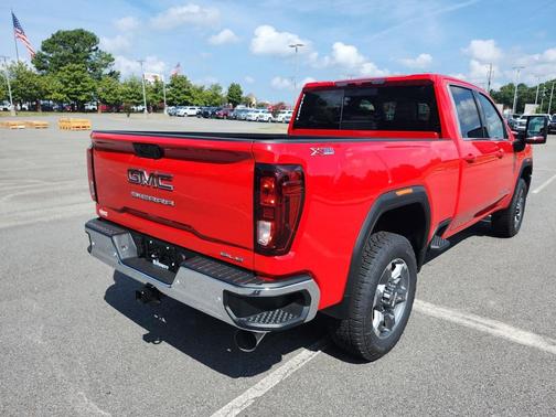 2025 GMC Sierra 2500 SLE