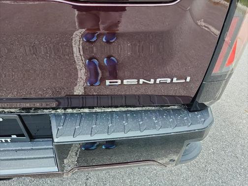 2025 GMC Sierra EV Max Range Denali