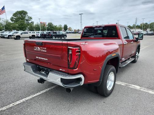 2026 GMC Sierra 3500 SLT