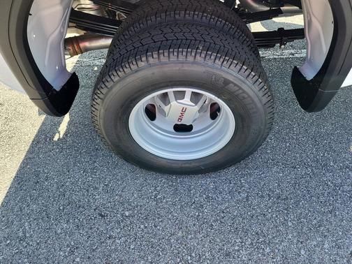 2026 GMC Sierra 3500 Base