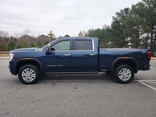 2022 GMC Sierra 2500 Denali