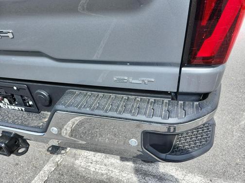 Sterling Metallic 2026 GMC Sierra 2500 SLT