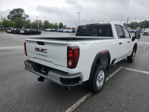 2025 GMC Sierra 2500 Base