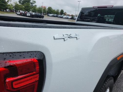 2025 GMC Sierra 2500 Base