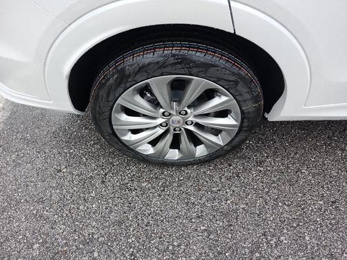 2026 Buick Envista Avenir FWD