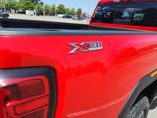 2025 GMC Sierra 2500 SLE