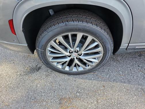 Moonstone Gray Metallic 2026 Buick Enclave Avenir FWD