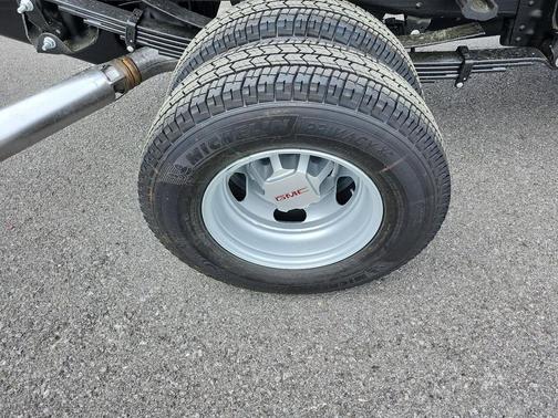 Summit White 2026 GMC Sierra 3500 Base