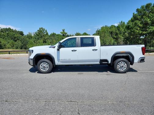 2025 GMC Sierra 2500 Base