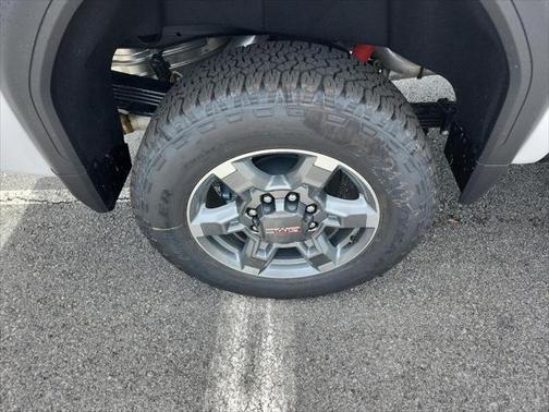 2025 GMC Sierra 2500 SLT