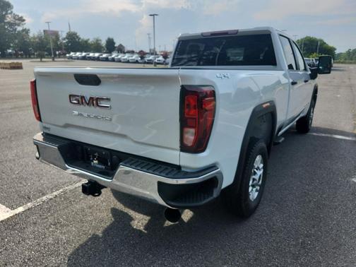 2025 GMC Sierra 2500 Base