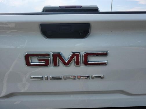 2025 GMC Sierra 2500 Base