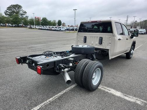 Coastal Dune 2026 GMC Sierra 3500 Base