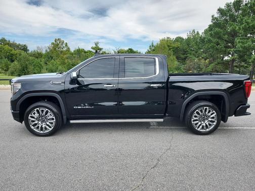 2025 GMC Sierra 1500 Denali Ultimate
