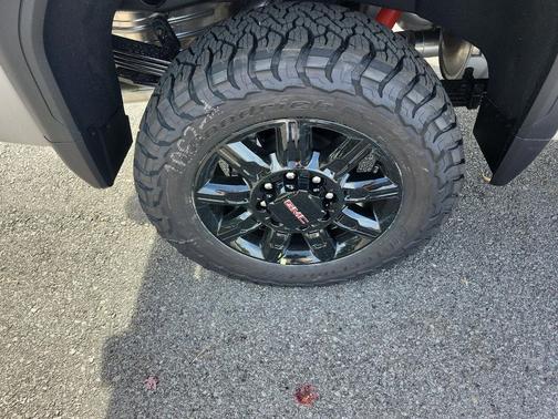 2026 GMC Sierra 2500 AT4