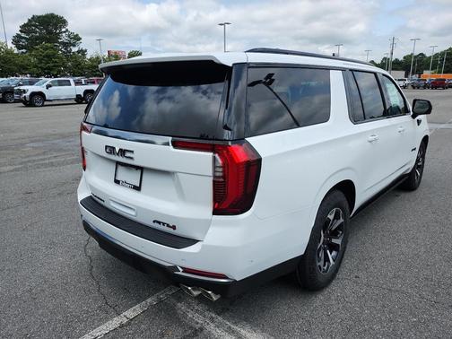 Summit White 2026 GMC Yukon XL 4WD AT4
