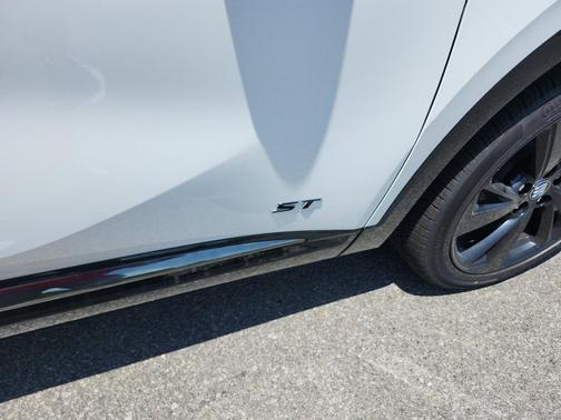2025 Buick Envision Sport Touring AWD