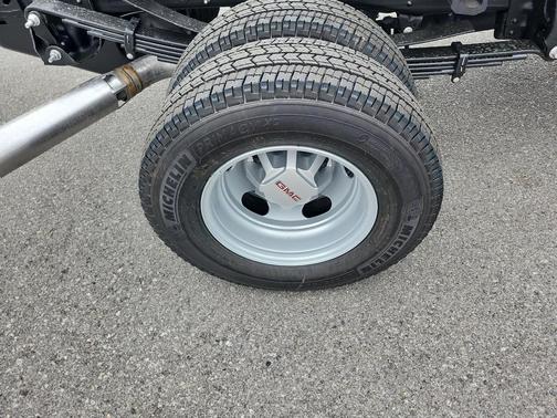 Summit White 2026 GMC Sierra 3500 Base