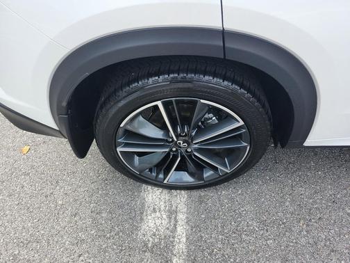 2025 INFINITI QX50 Sport AWD