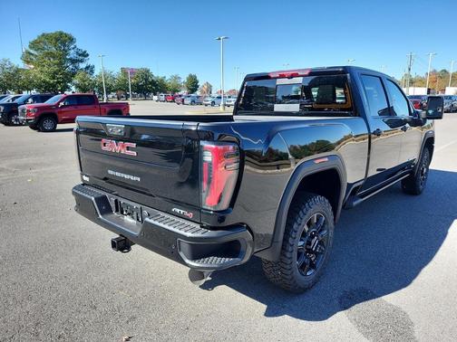 2026 GMC Sierra 2500 AT4