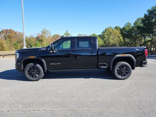 2026 GMC Sierra 2500 AT4