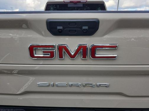 2026 GMC Sierra 2500 AT4