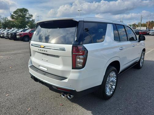 2023 Chevrolet Tahoe 4WD High Country