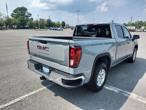 2024 GMC Sierra 1500 SLE