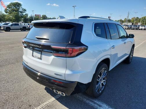 2026 GMC Acadia Denali