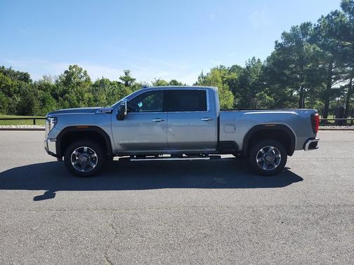 2025 GMC Sierra 2500 SLT