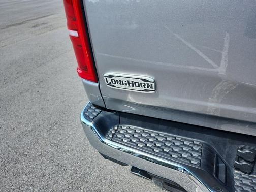 Billet Silver Metallic Clearcoat 2025 RAM 1500 Longhorn