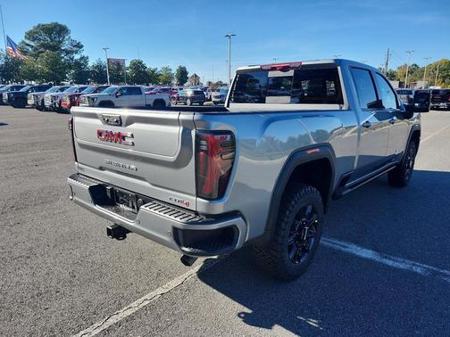 2026 GMC Sierra 2500 AT4