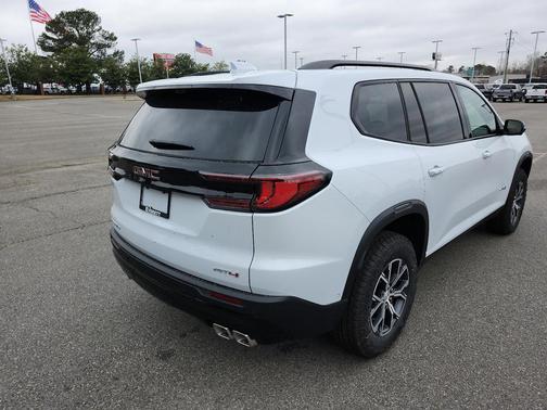 2026 GMC Acadia AT4 AWD