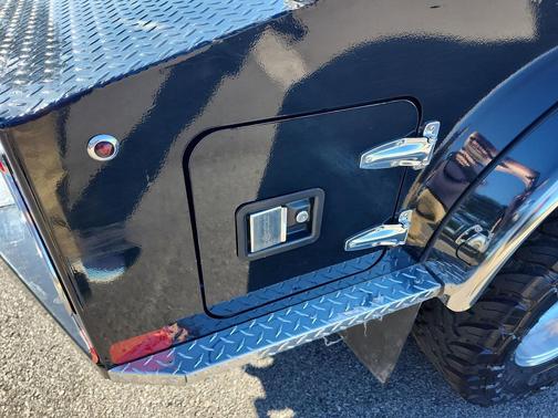 2025 GMC Sierra 3500 SLE