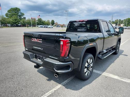 2026 GMC Sierra 2500 Denali