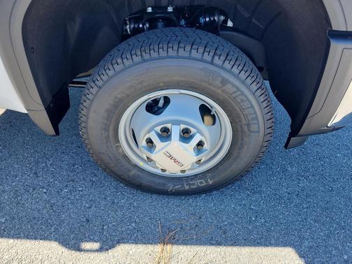 2026 GMC Sierra 3500 Base