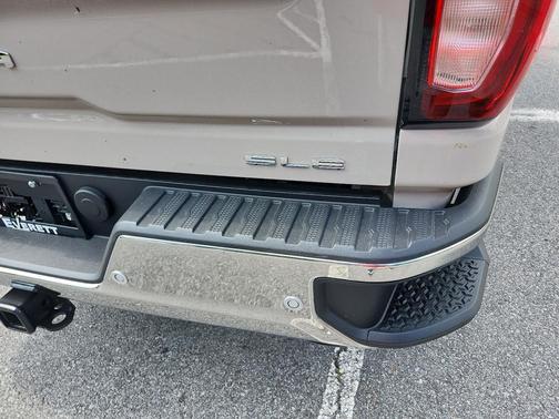 Coastal Dune 2026 GMC Sierra 2500 SLE