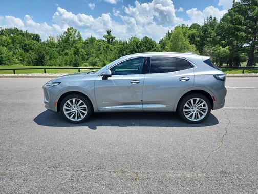 2025 Buick Envision Avenir AWD