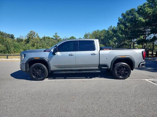 2024 GMC Sierra 2500 AT4