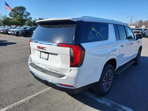 Summit White 2026 GMC Yukon XL 2WD Elevation