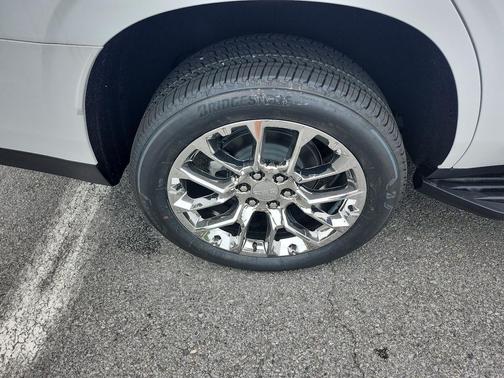 Summit White 2026 GMC Yukon 2WD Elevation