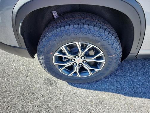 2026 GMC Acadia AT4 AWD