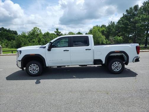 2025 GMC Sierra 2500 Base